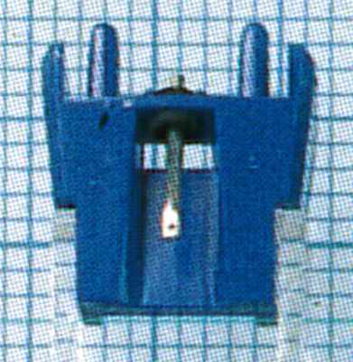 DT944