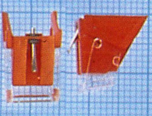 DT957